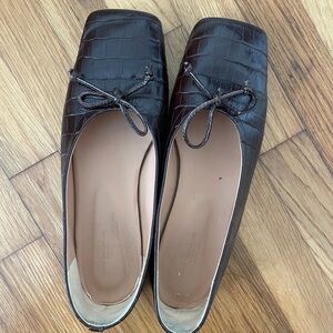 Women’s Dark Brown Croc-Embossed Square-Toe Ballet Flats